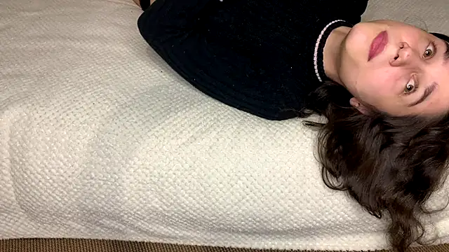 baby_lesi's cam snapshot