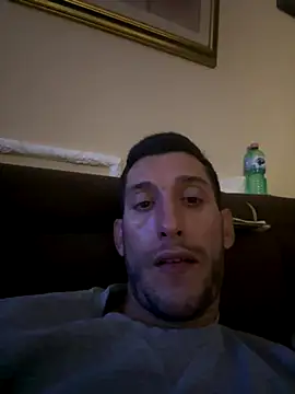 Gionnytav live sex cam