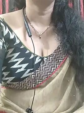 bhuvana_555's cam snapshot