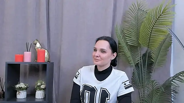 HollisBrumit's cam snapshot