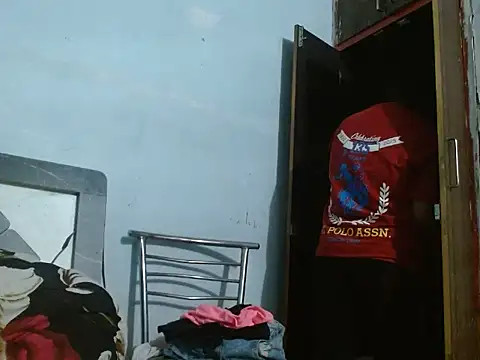 Rani_Singha's cam snapshot