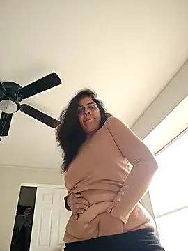 NakedMILFx's cam snapshot