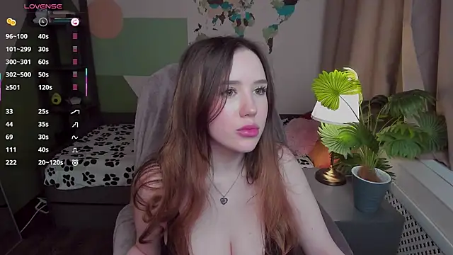 VelvetMore's cam snapshot