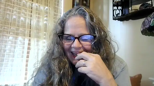 DestineeLoverGirl's cam snapshot