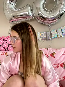 Riley_ray69's cam snapshot