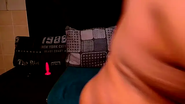 KarlyDee_XX's cam snapshot