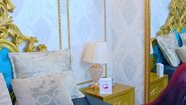 LucyLeah's cam snapshot