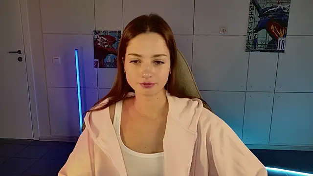 KiraVair's cam snapshot