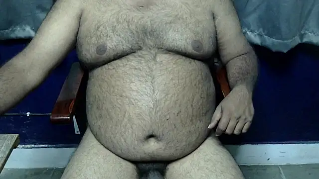 hairysubcub_70's cam snapshot