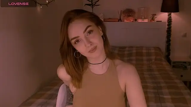 LilyFarey's cam snapshot