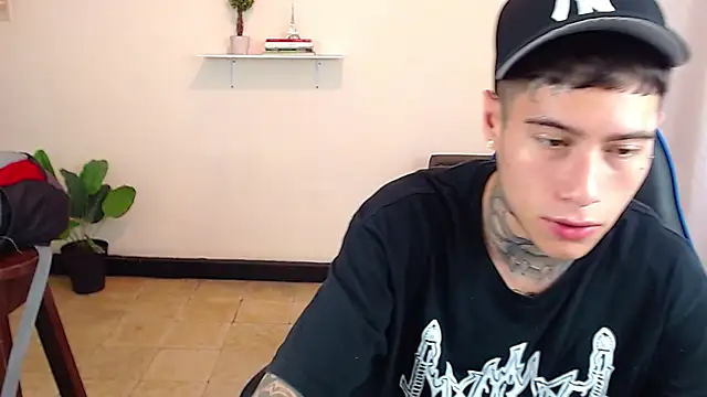 setthomas's cam snapshot