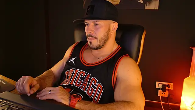 AngeloEric's cam snapshot