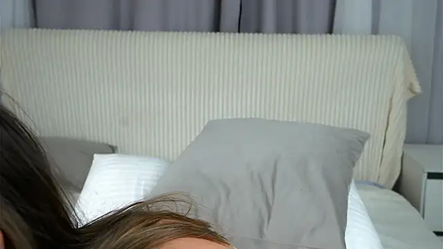 VeronaAppleberry's cam snapshot