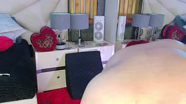 LilyyBigAss's cam snapshot