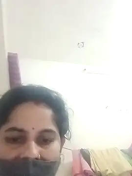 JULEE-740's cam snapshot