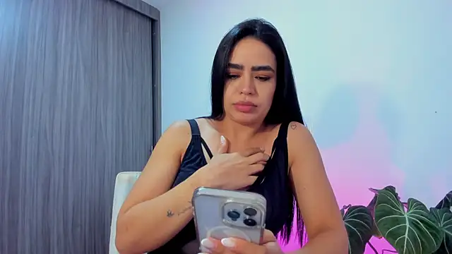 Sara_Leblanc's cam snapshot