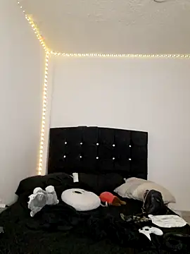 -Miaa_'s cam snapshot