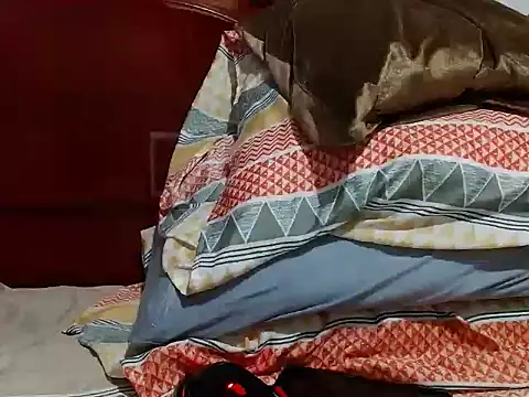 dulcitabigmallons's cam snapshot