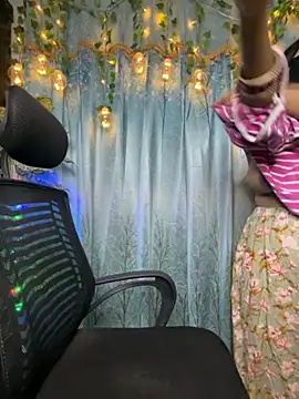 Naughty_Nisha0 live sex cam