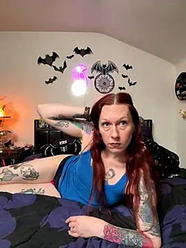 ScarletPanes's cam snapshot