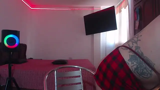 aliceesmith's cam snapshot