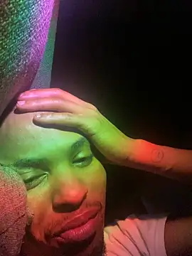 BlueIceCube live sex cam