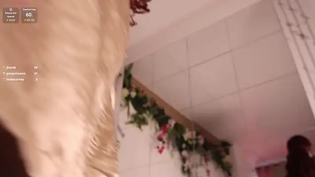 justnala_'s cam snapshot