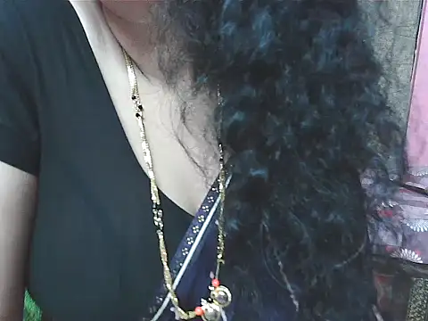 sunitha-3's cam snapshot