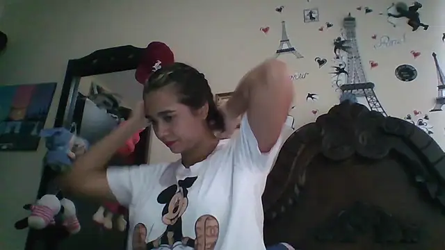 trianabell's cam snapshot