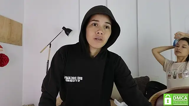 sexychanell_18's cam snapshot