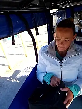 Dixiefaye_'s cam snapshot