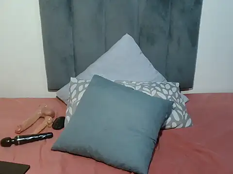 GorillaGripCunt77's cam snapshot