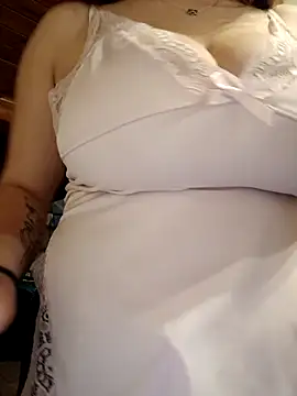 luciferelili's cam snapshot