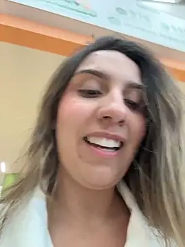 sarah_honey__ live sex cam