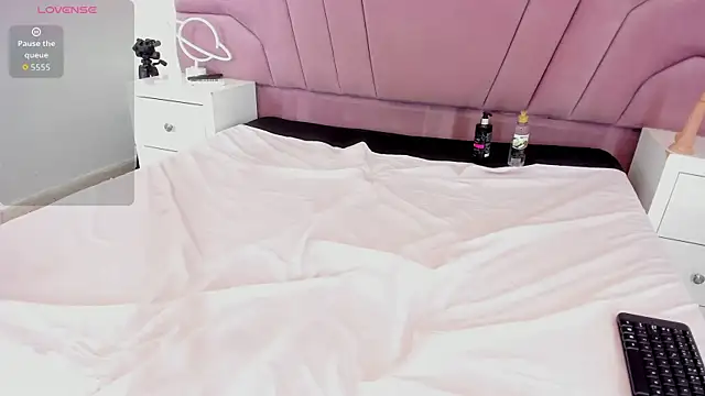 miajhonsonx's cam snapshot