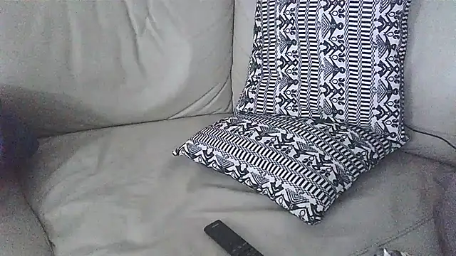 Evasionee live sex cam