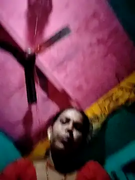 Pooja750's cam snapshot