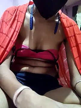 Thaper_Meera2's cam snapshot