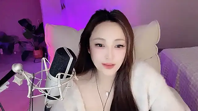 Daisy-77's cam snapshot