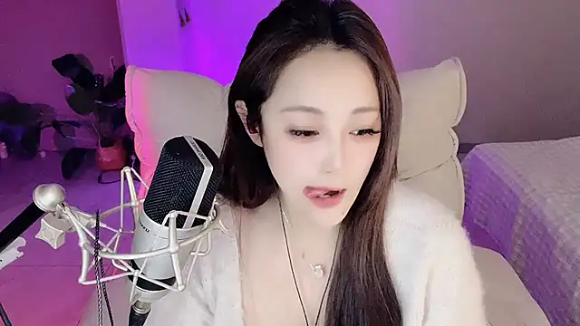 Daisy-77's cam snapshot