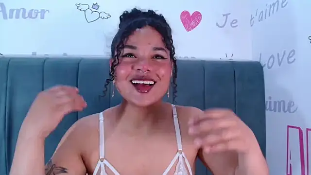 KittyBrookex's cam snapshot