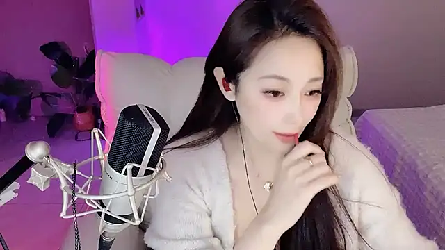 Daisy-77's cam snapshot