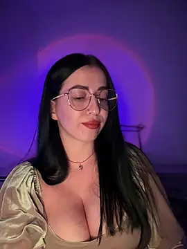 Emylia's cam snapshot