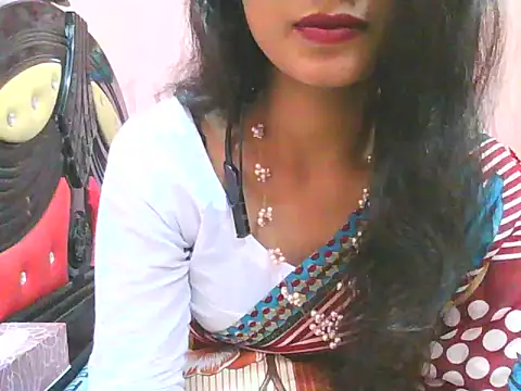 Silver_Queen07's cam snapshot