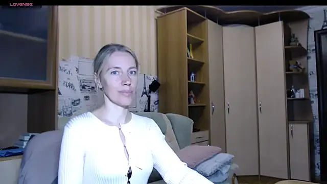 Javelinka's cam snapshot