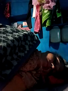 Dipti_bb's cam snapshot