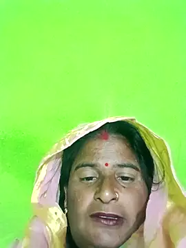 Quin_love143's cam snapshot