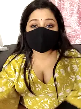 Cuty-Lina's cam snapshot