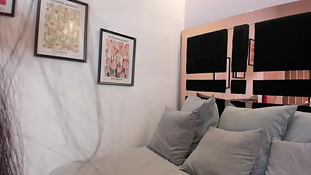 maddie_greyy's cam snapshot