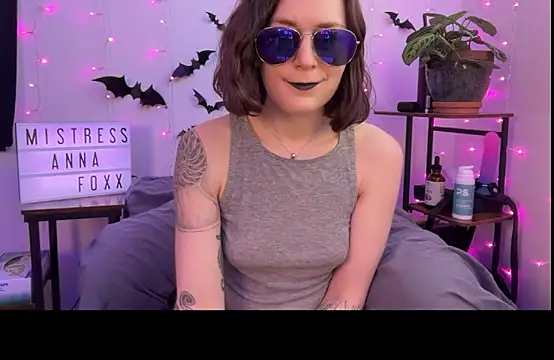 mistressannafoxx's cam snapshot